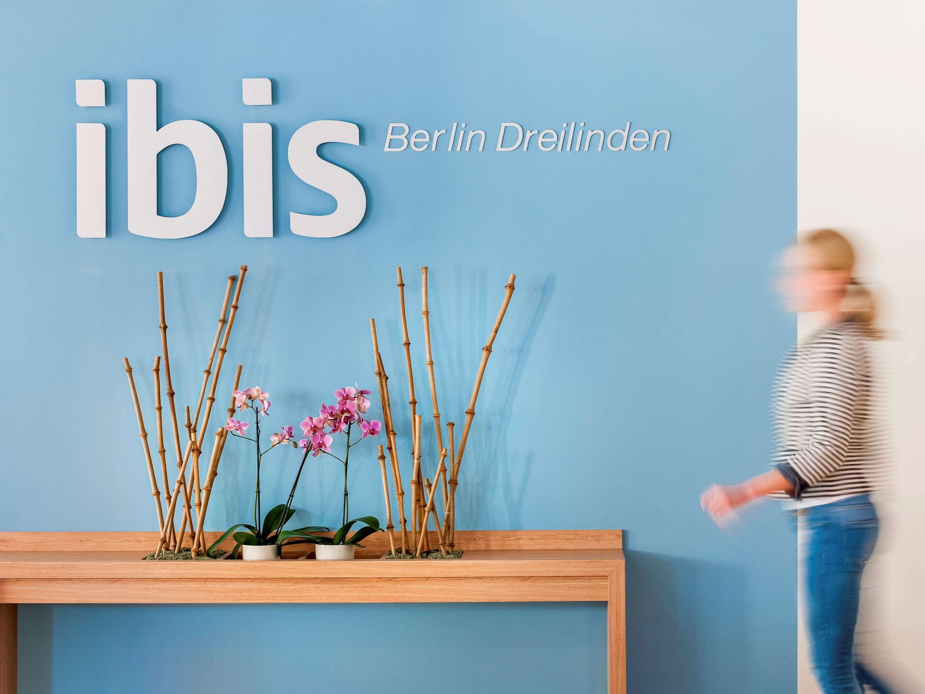 Ibis Berlin Dreilinden Hotel Kleinmachnow Buitenkant foto