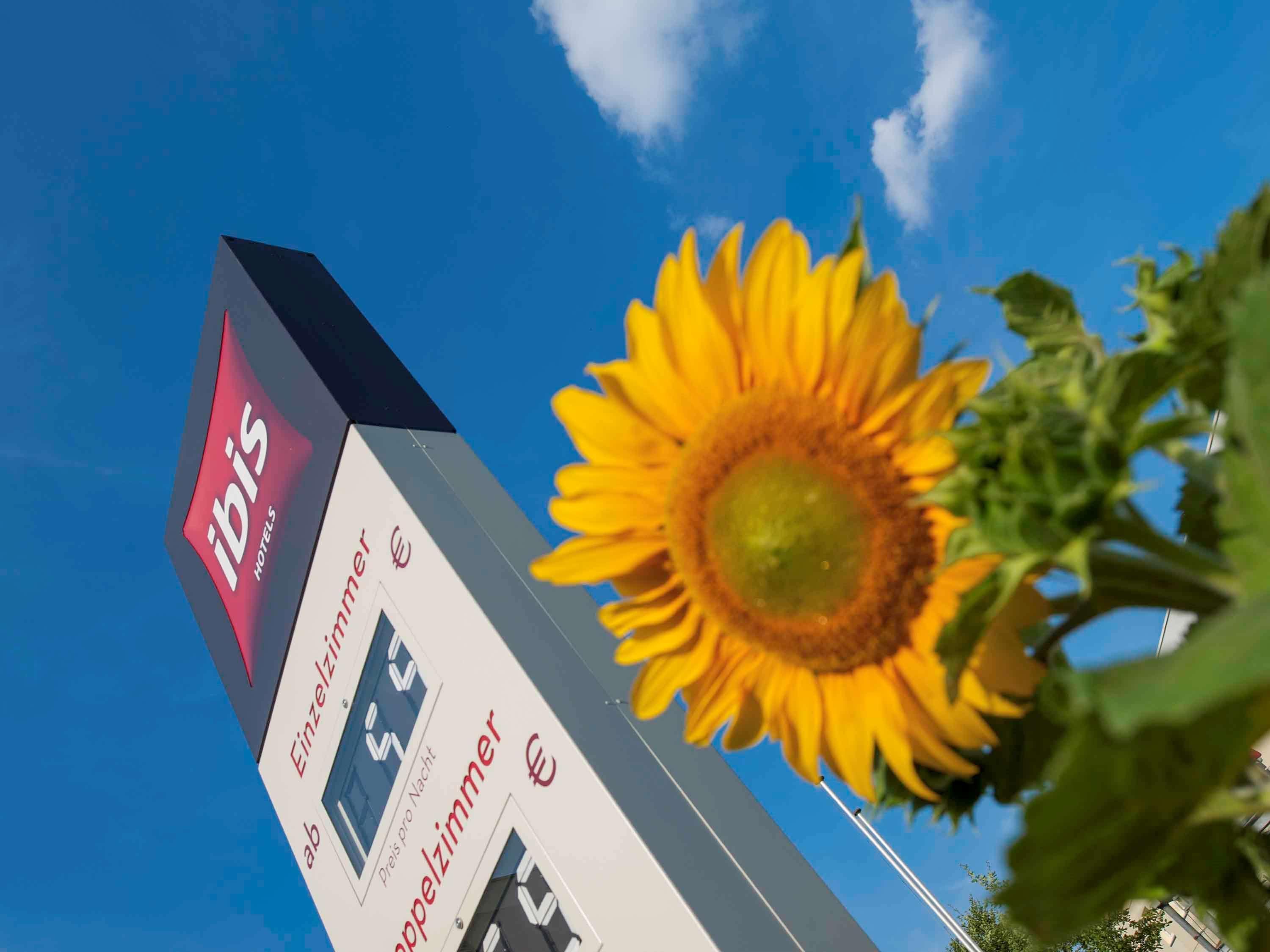 Ibis Berlin Dreilinden Hotel Kleinmachnow Buitenkant foto