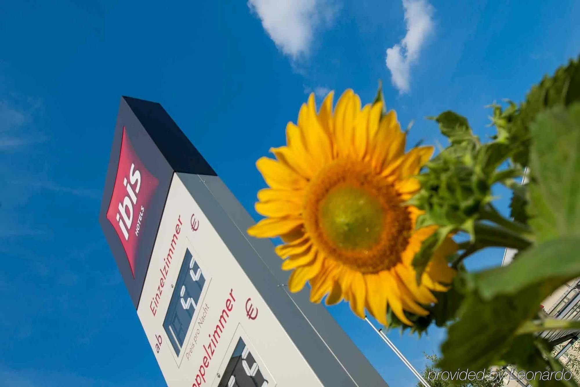 Ibis Berlin Dreilinden Hotel Kleinmachnow Buitenkant foto